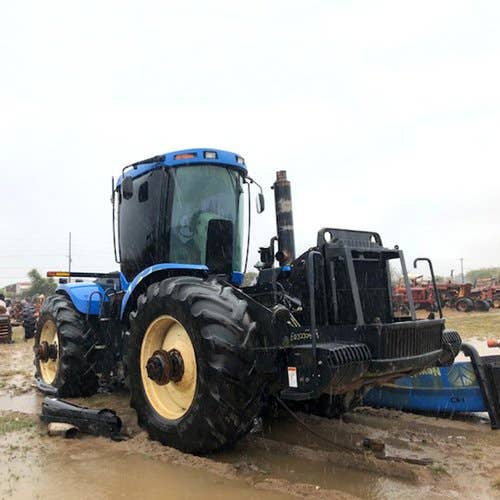 Used New Holland T9040 Tractor parts.