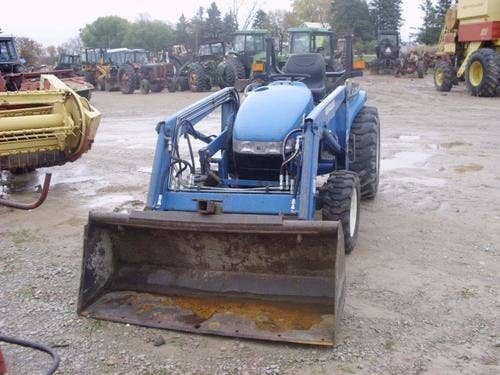 2002 Used New Holland Tc33d Tractor parts.