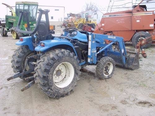 2002 Used New Holland Tc33d Tractor parts.