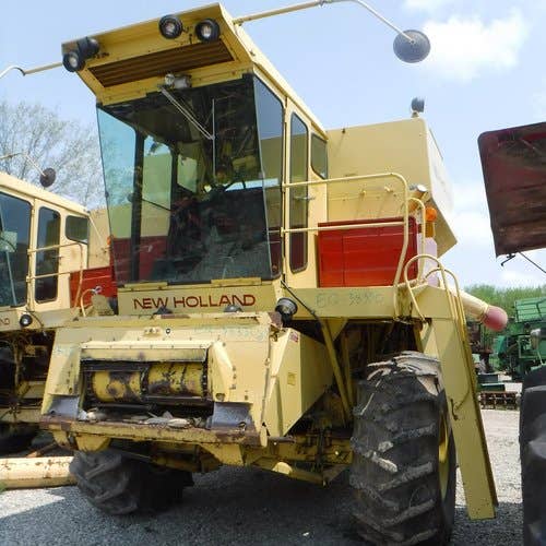 Used New Holland TR75 Combine parts.