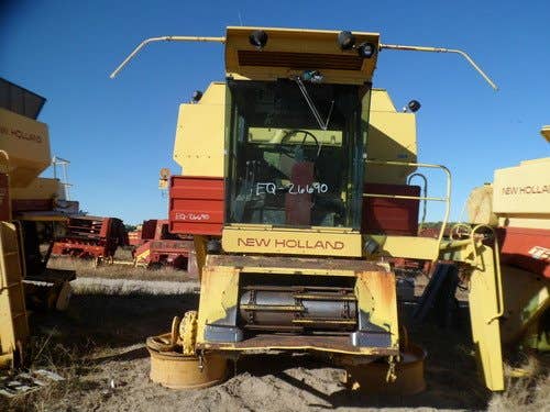 Used New Holland tr85 Combine parts.