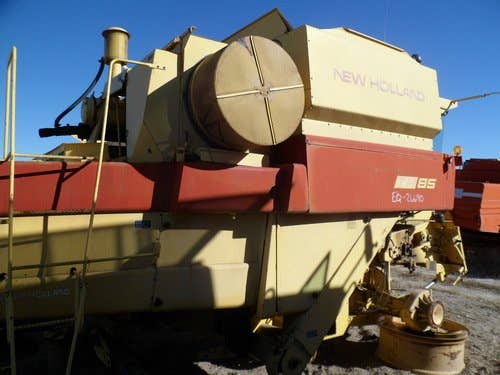 Used New Holland tr85 Combine parts.