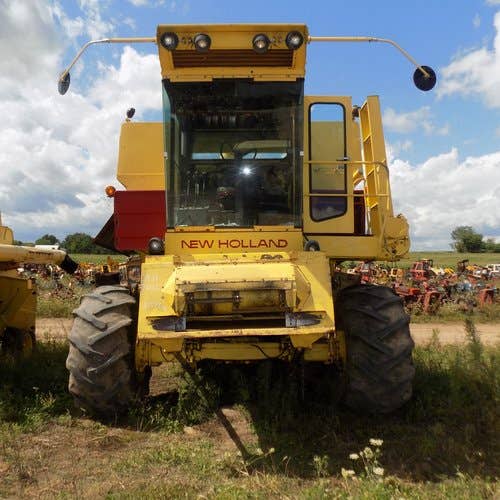 Used New Holland TR85 Combine parts.