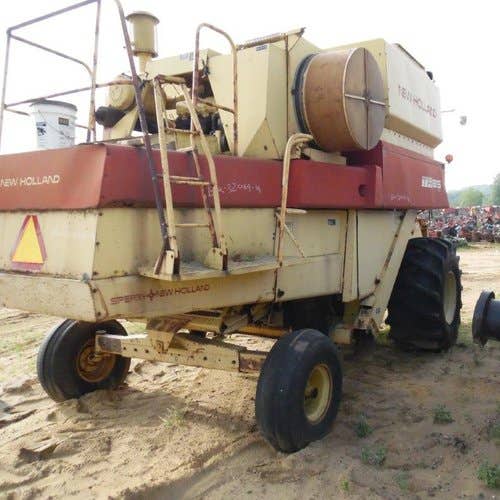 Used New Holland TR85 Combine parts.