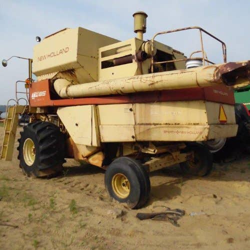 Used New Holland TR85 Combine parts.