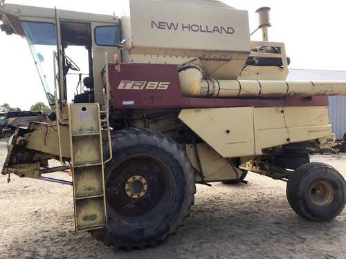 Used New Holland TR85 Combine parts.