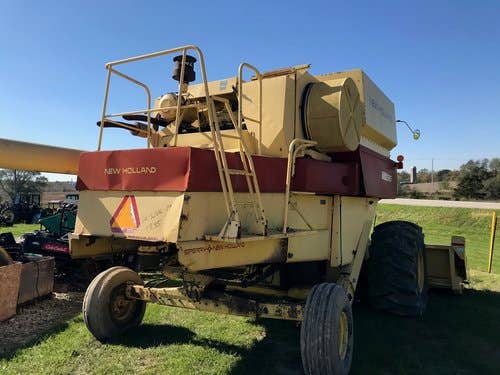 Used New Holland TR85 Combine parts.