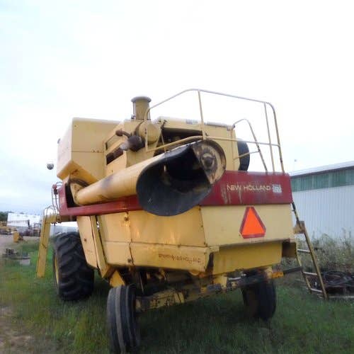 Used New Holland tr85 Combine parts.