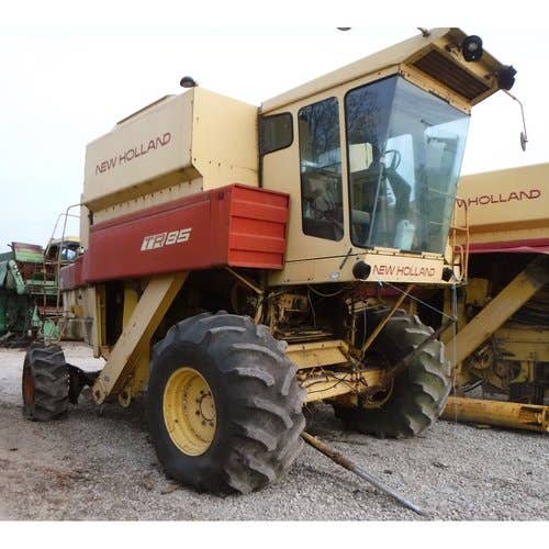 Used New Holland tr85 Combine parts.