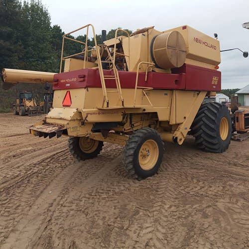 1985 Used New Holland TR86 Combine parts.