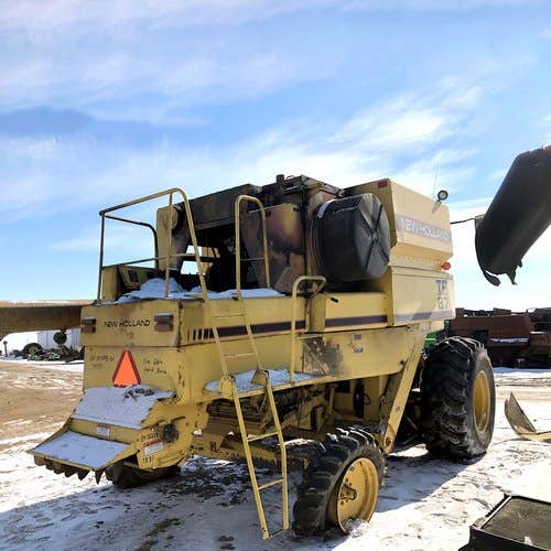 Used New Holland TR87 Combine parts.