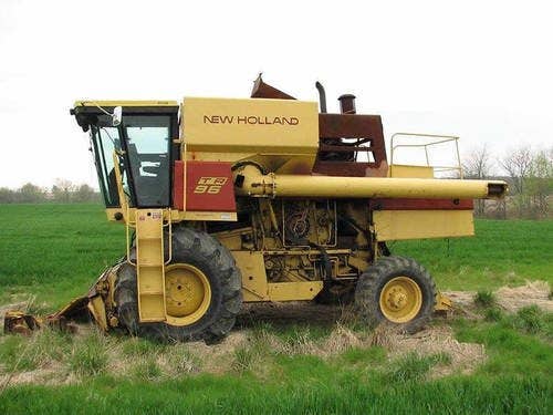 Used New Holland TR96 Combine parts.