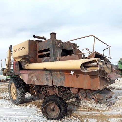 1993 Used New Holland TR96 Combine parts.
