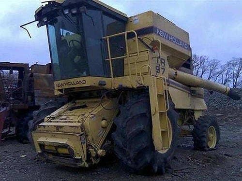 Used New Holland TR97 Combine parts.