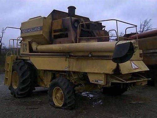 Used New Holland TR97 Combine parts.