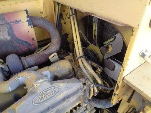Used New Holland TR97 Combine parts.