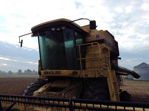 1999 Used New Holland TR98 Combine parts.