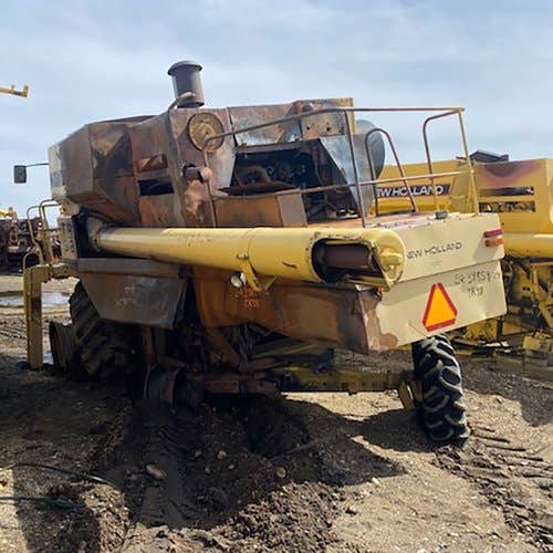 Used New Holland TR98 Combine parts.