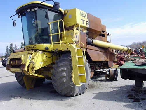 2001 Used New Holland TR99 Combine parts.