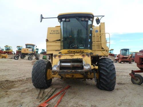 Used New Holland tr99 Combine parts.