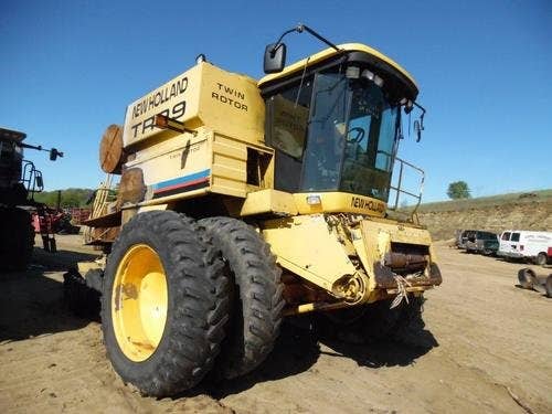 2000 Used New Holland TR99 Combine parts.