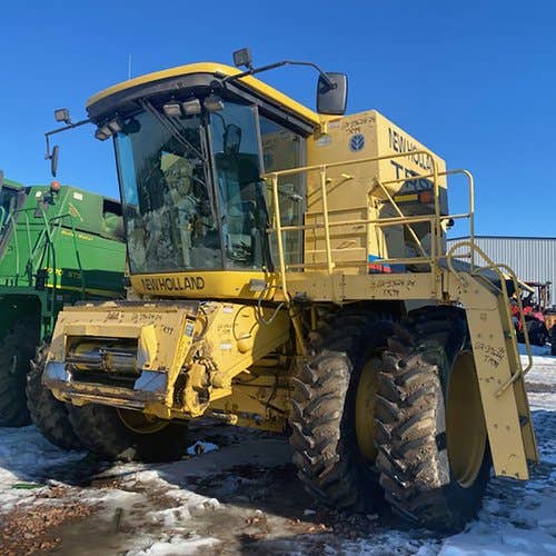 Used New Holland TR99 Combine parts.