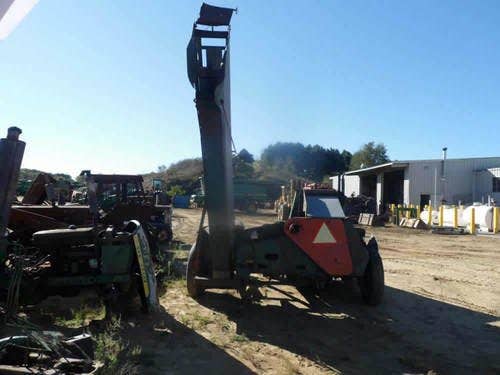 Used New Idea 324 Harvester parts.