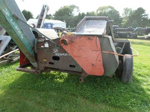 Used New Idea 324 Harvester parts.