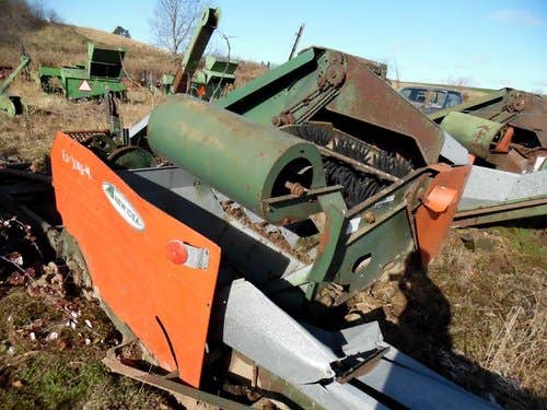 Used New Idea 324 Harvester parts.