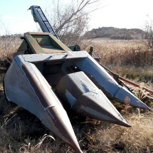 Used New Idea 324 Harvester parts.