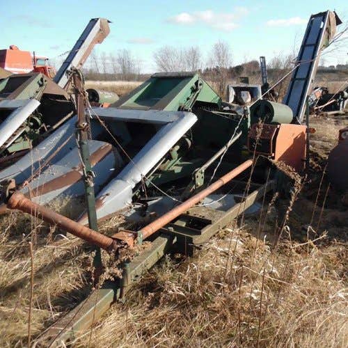 Used New Idea 324 Harvester parts.
