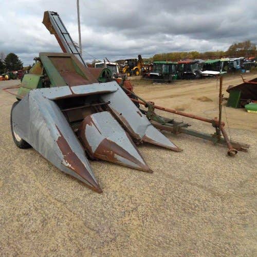Used New Idea 325 Harvester parts.