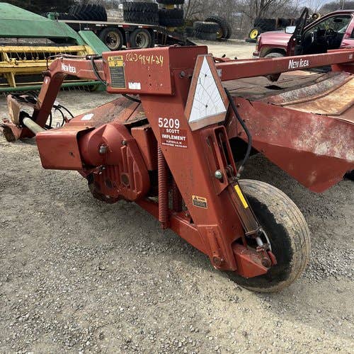 Used New Idea 5209 Hay Cutting parts.