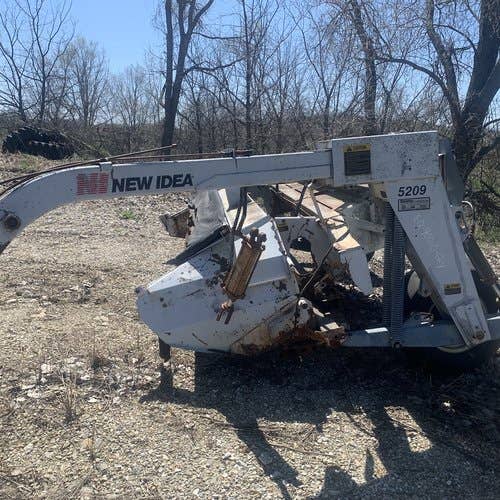 Used New Idea 5209 Hay Cutting parts.