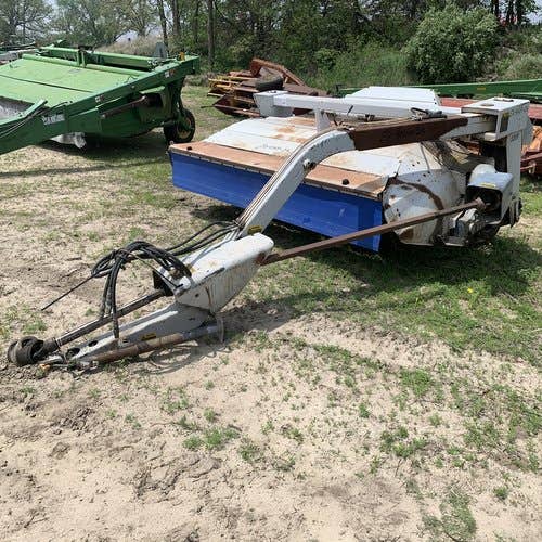 Used New Idea 5209 Hay Cutting parts.