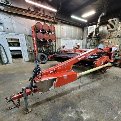 Used New Idea 5212 Hay Cutting parts.