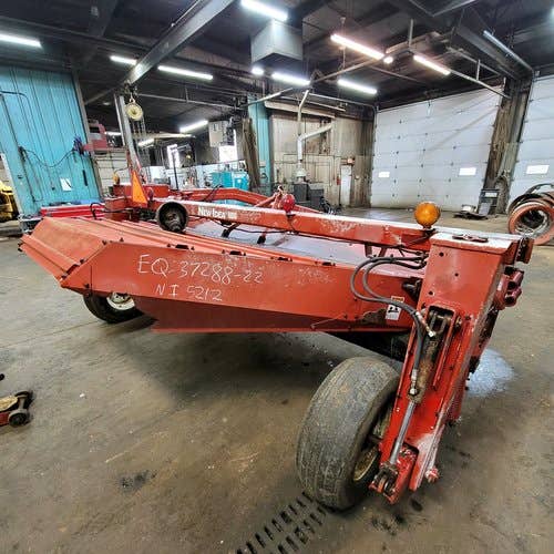 Used New Idea 5212 Hay Cutting parts.