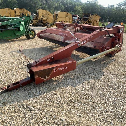 Used New Idea 5212 Hay Cutting parts.