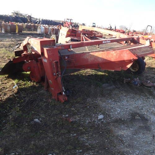 Used New Idea 5212 Hay Cutting parts.