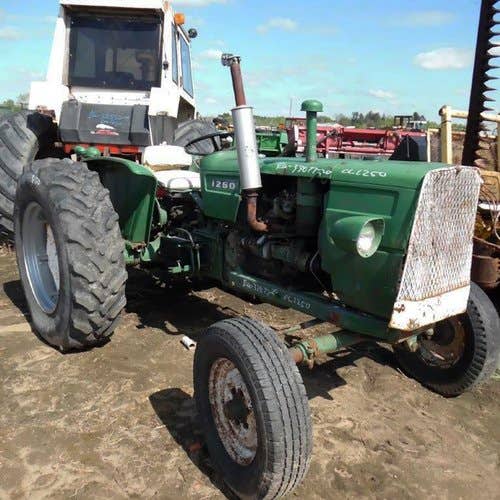 Used Oliver 1250 Tractor parts.