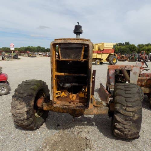 Used Oliver 1655 Tractor parts.