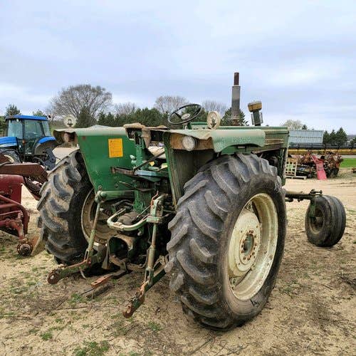 Used Oliver 1655 Tractor parts.