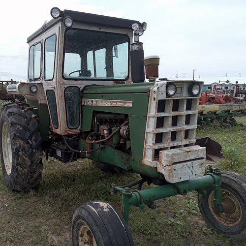 Used Oliver 1755 Tractor parts.