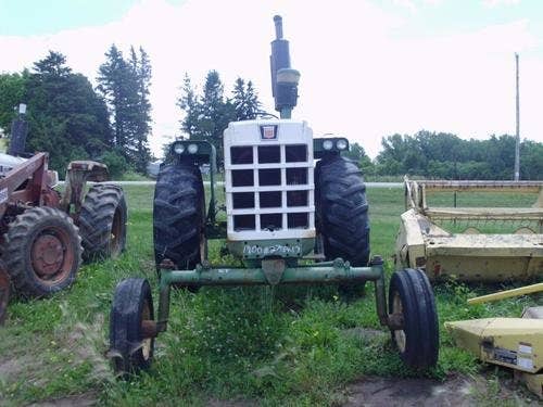 Used Oliver 1800 Tractor parts.