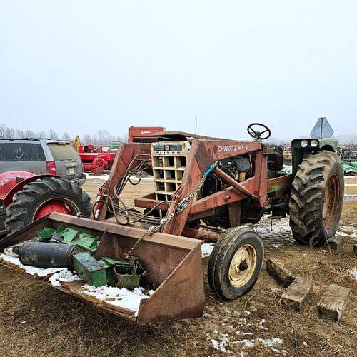 Used Oliver 1800 Tractor parts.