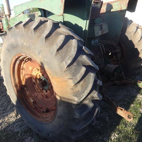 Used Oliver 1800 Tractor parts.