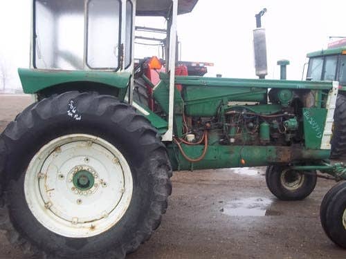 Used Oliver 1850 Tractor parts.