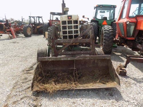 Used Oliver 1850 Tractor parts.