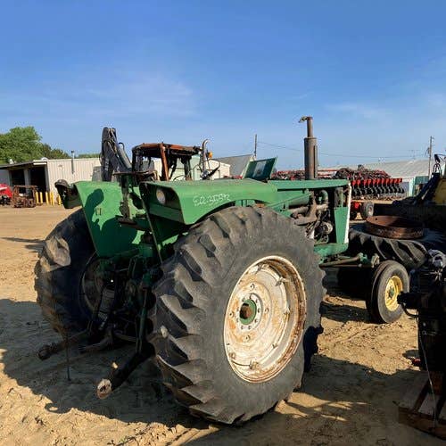 Used Oliver 1850 Tractor parts.
