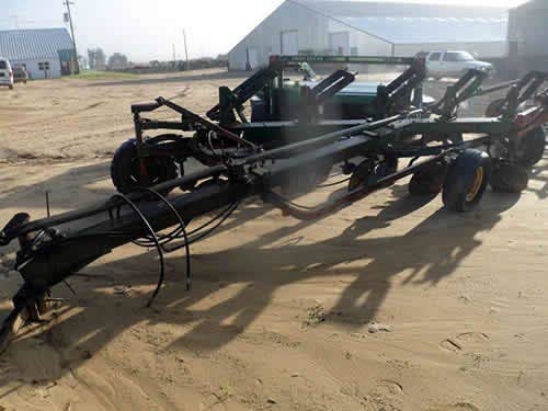 Used Oliver 548 Tillage parts.